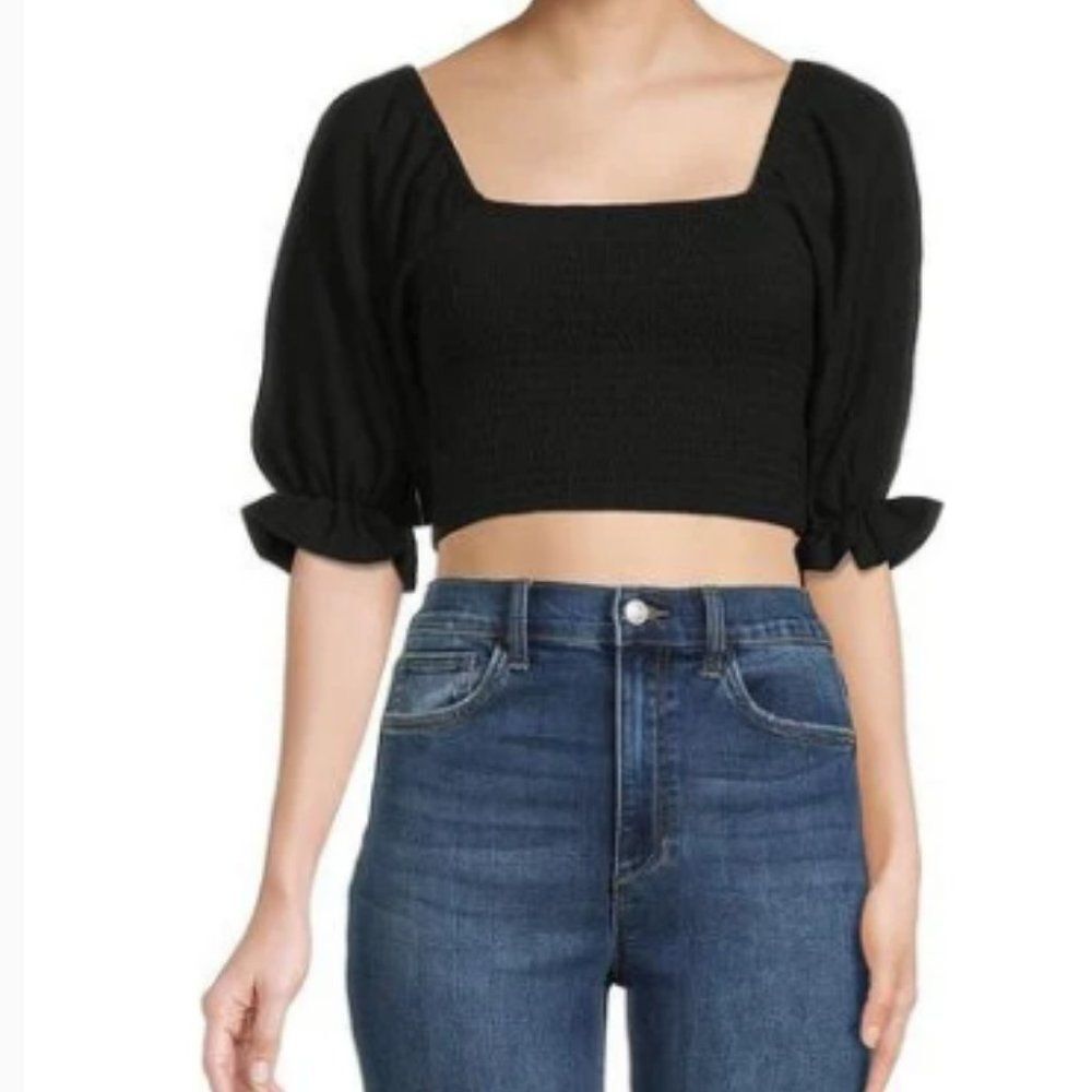 New Small BCBGENERATION Smocked Crop Top